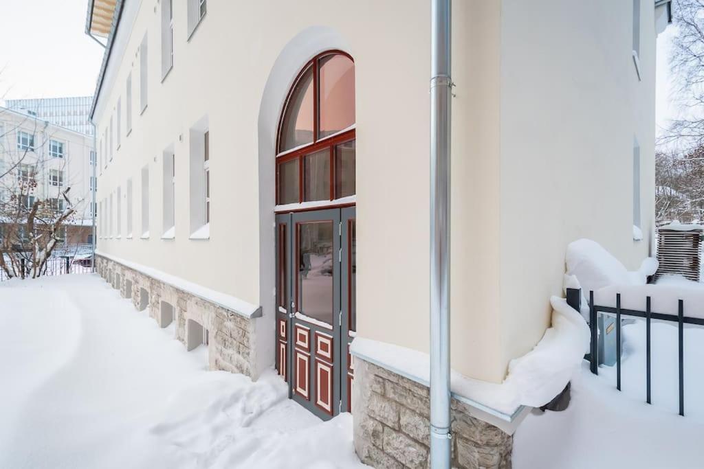 Cozy Studio Apartment Tallin Exterior foto